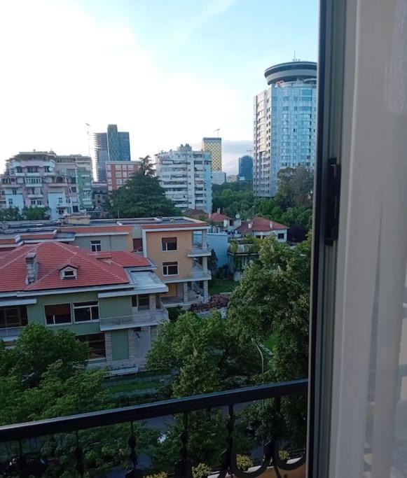 Апартаменты Tirana Road Blloku Area Экстерьер фото